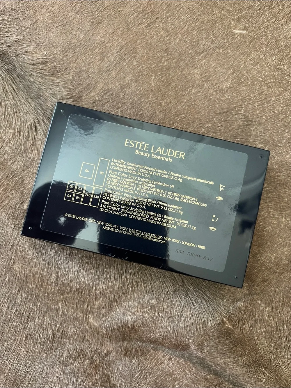 Estee Lauder Beauty Essentials Palette
